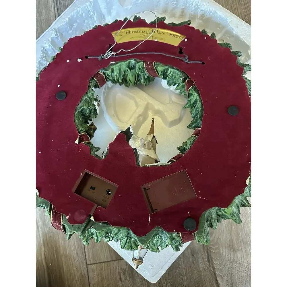 Thomas Kinkade Christmas Village Wreath Hamilton Collection